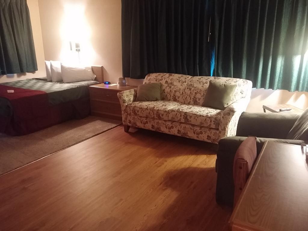 Mid Town Motel Грейт-Фолс Номер фото